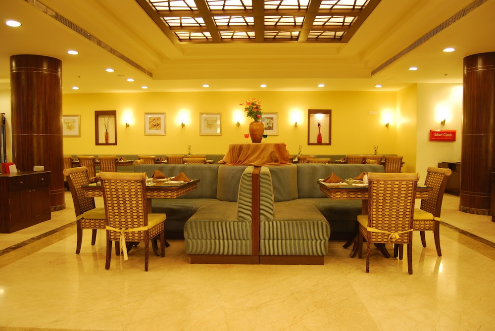 Gokulam Park Sabari Omr Hotel 26/33
