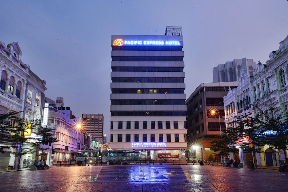 Pacific Express Hotel Central Market 7/50
