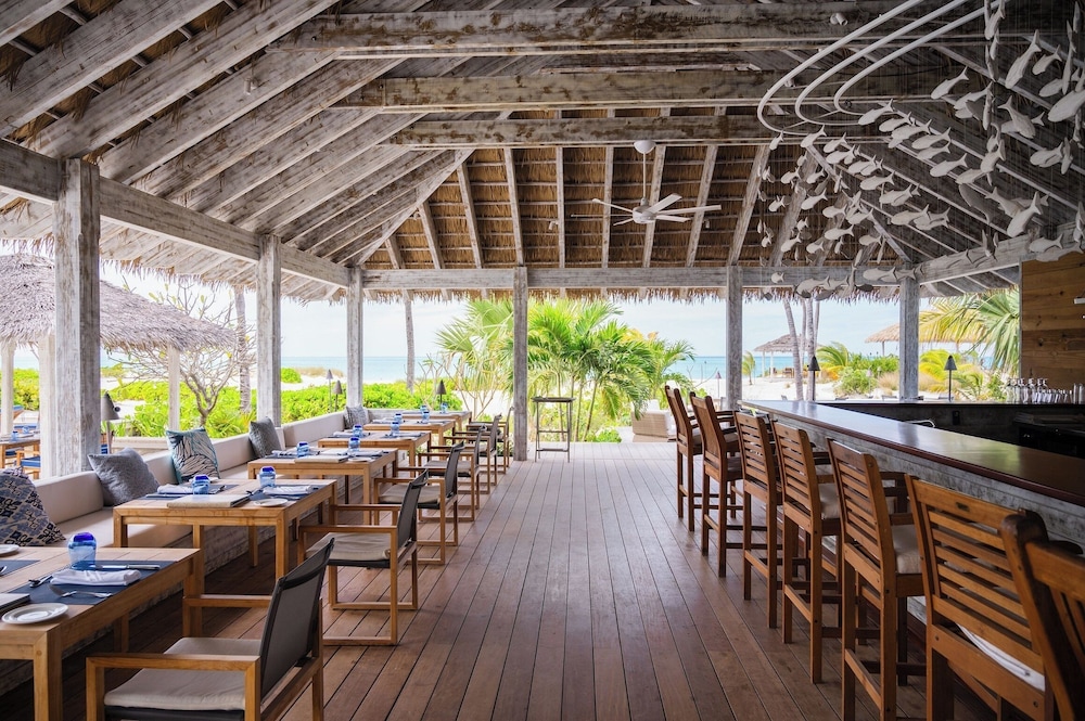 The Meridian Club on Pine Cay 32/48
