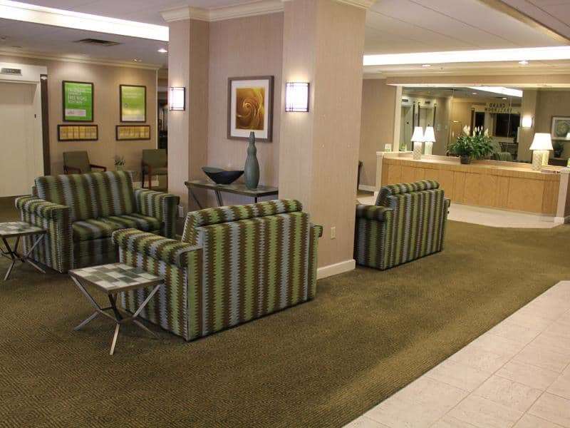 La Quinta Inn & Suites by Wyndham Coral Springs Univ Dr 15/23