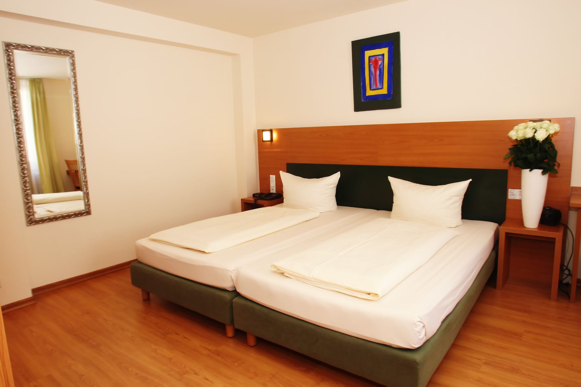 STANDARD, DOUBLE BED