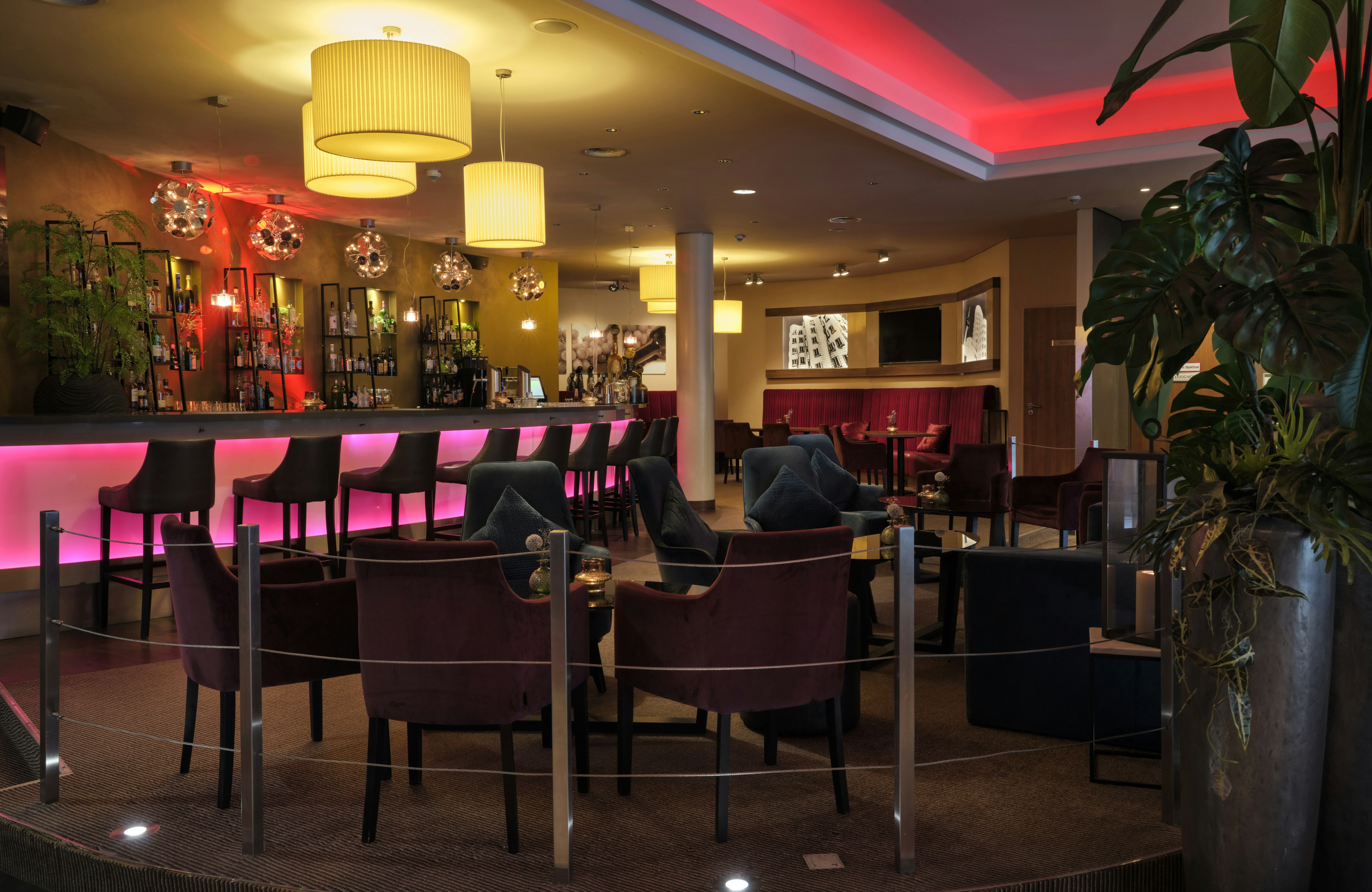 LEONARDO ROYAL HOTEL DUSSELDORF KOENIGSALLEE 64/79