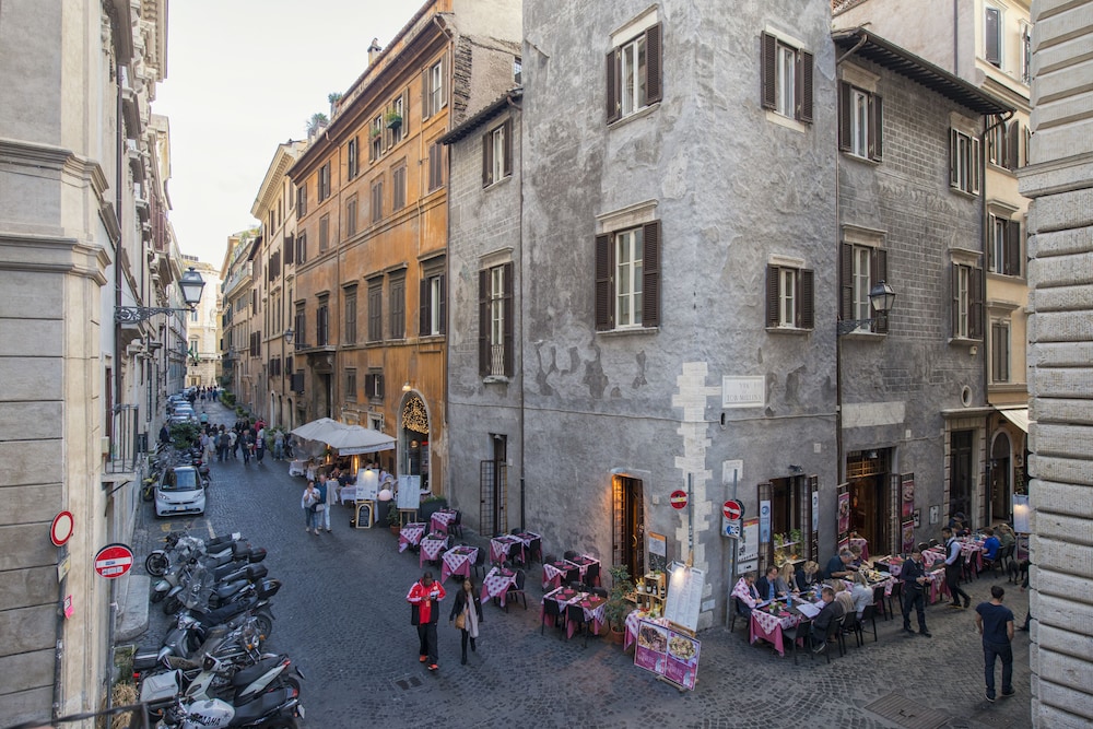 Navona Tower Relais 48/51