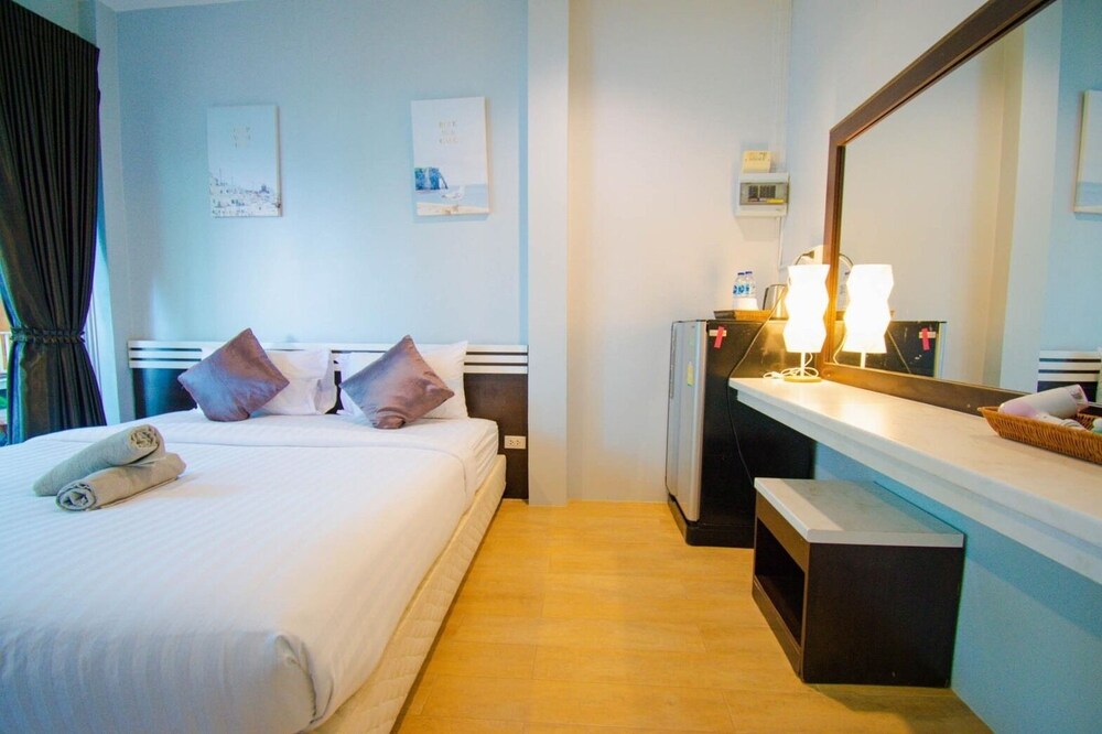 Samed Seaside Resort 32/80