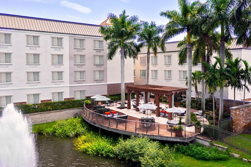 Courtyard Sarasota at University Town Center 42/50