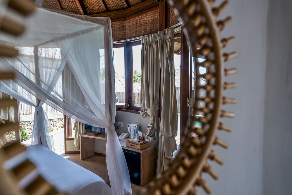 Blue Lagoon Avia Villas 36/50