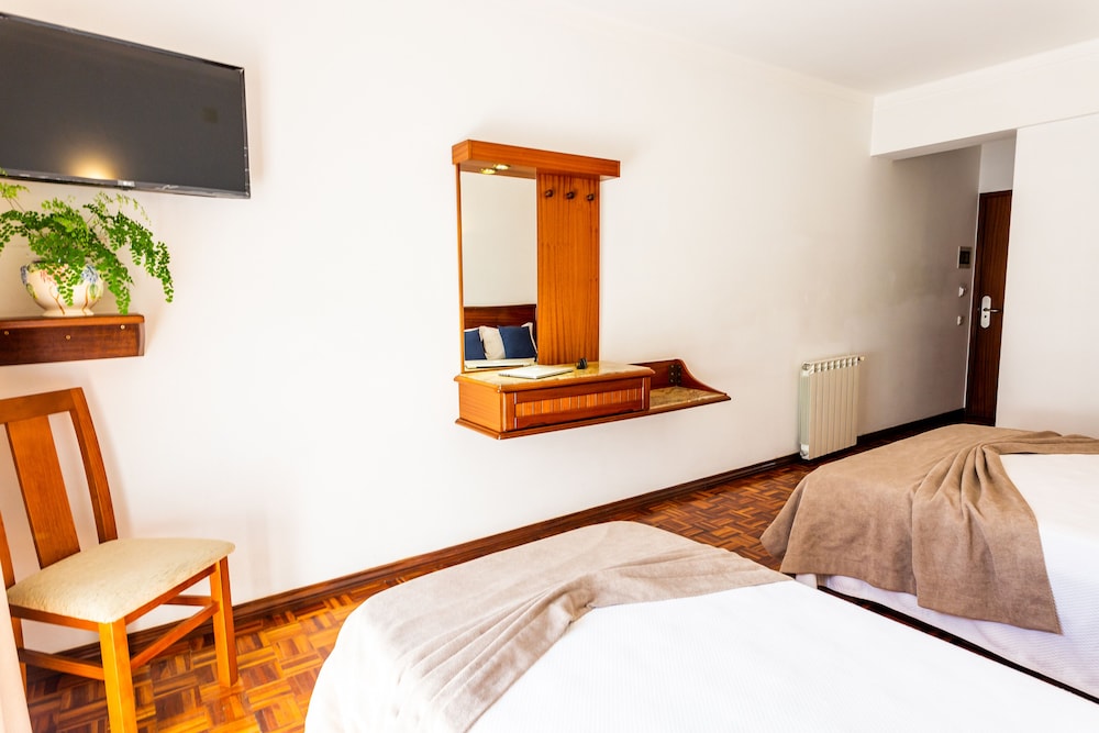 Hotel Dona Amelia 10/22