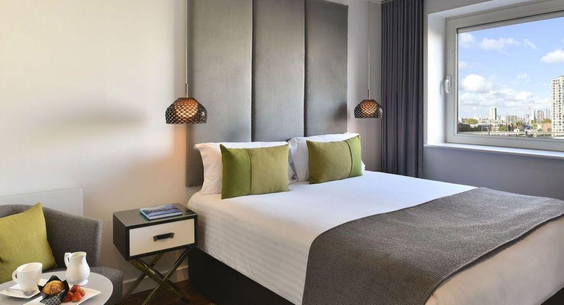 Room at Fraser Place Canary Wharf, LONDON