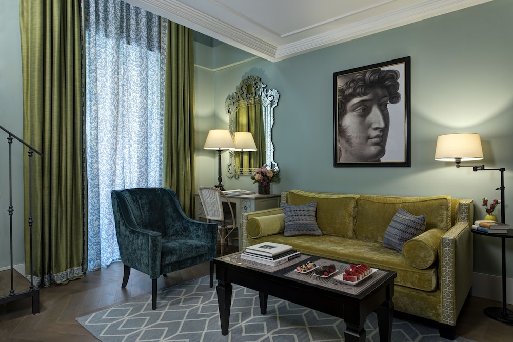 Rocco Forte Hotel De La Ville 29/47