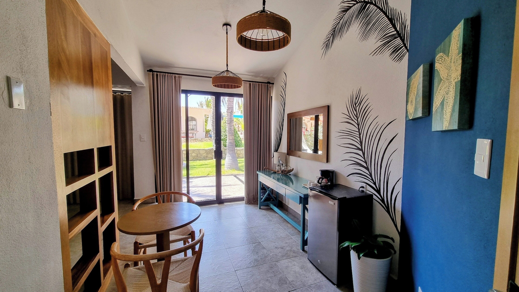 Renovated, Superior, King Bed، Buena Vista Oceanfront & Hot Springs Resort 8/8