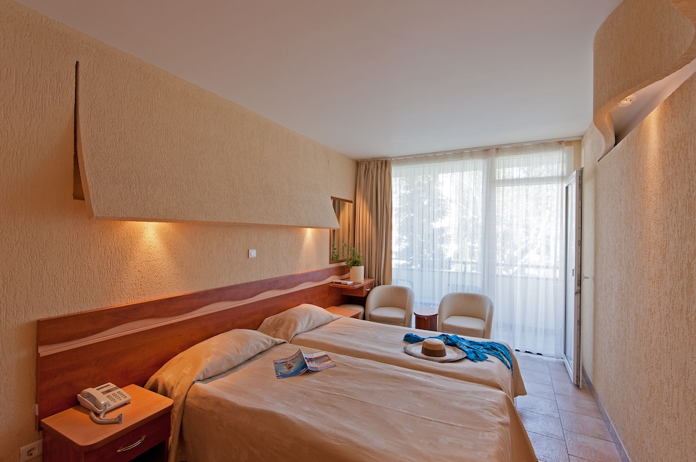 Cocor Spa Hotel 12/30