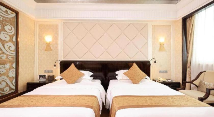 Sun City Hotel 36/50