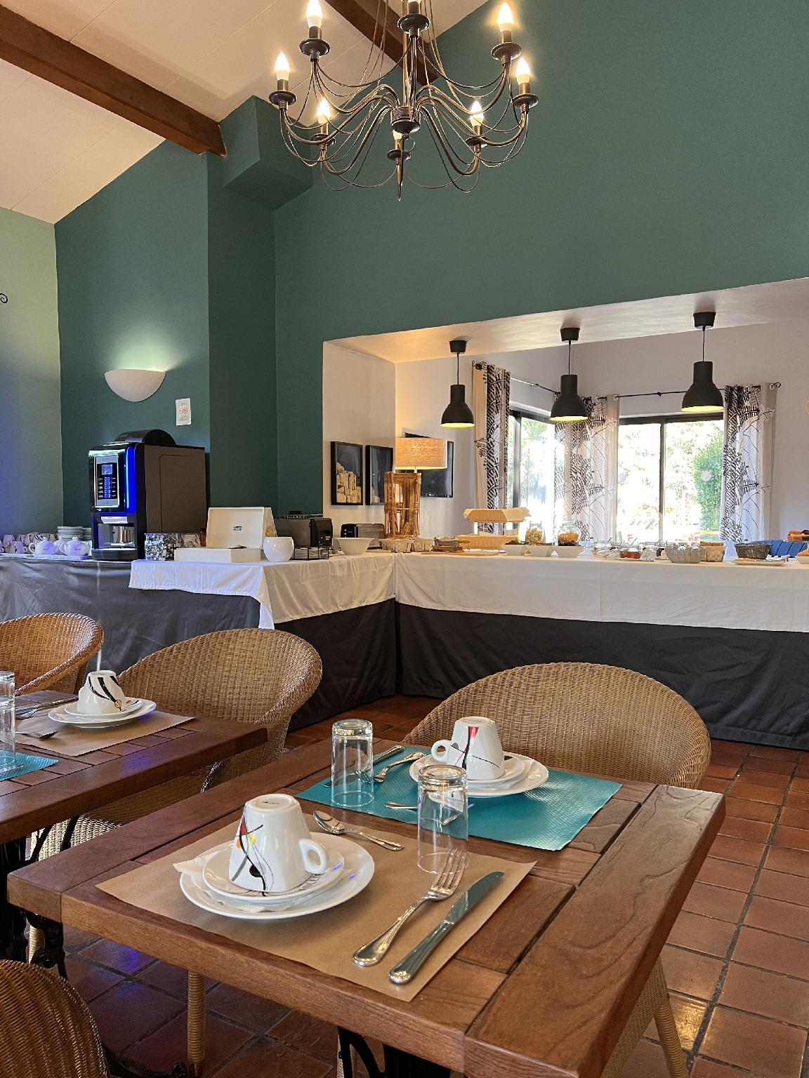 Hotel Les Jardins de Cassis 9/25