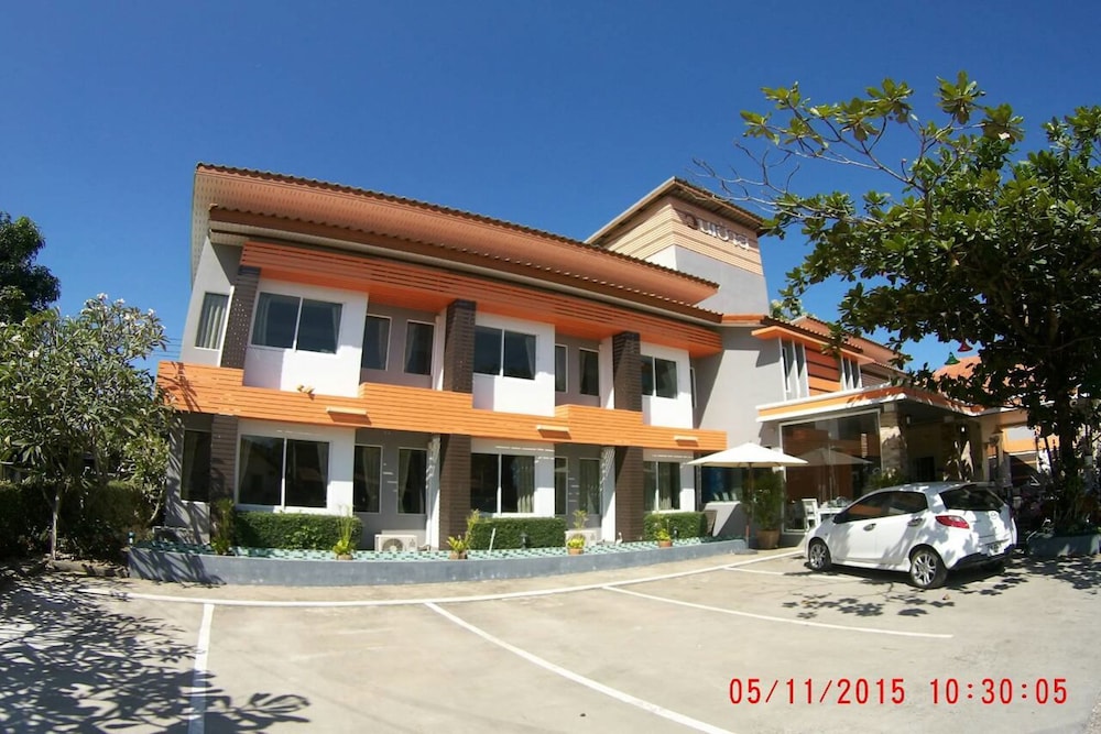 Winhouse Hotel 1/39