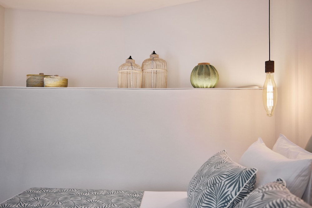 Chrysalis Boutique Hotel 10/50