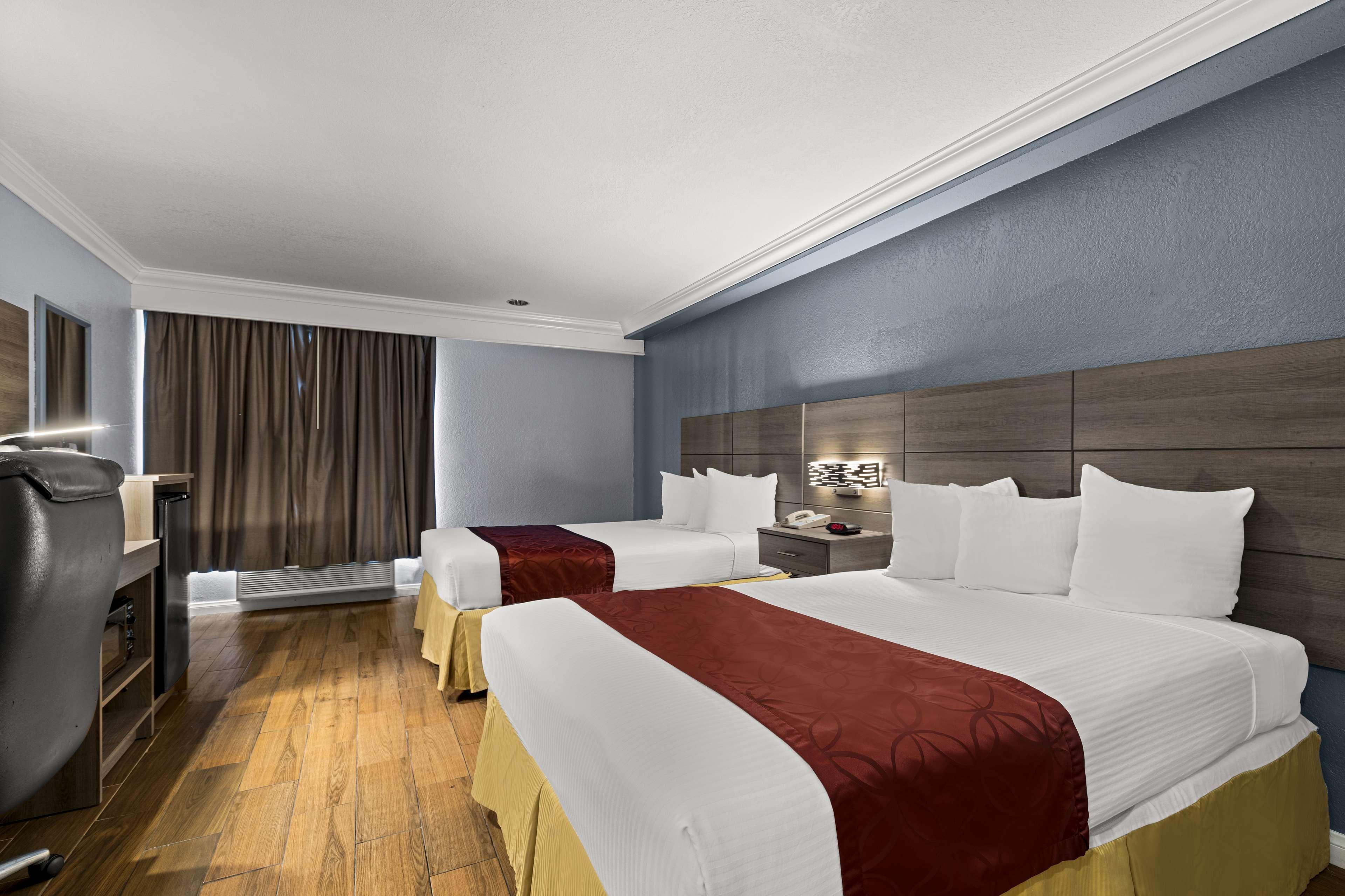 غرفة قياسية بسرير مزدوج، Best Western Moreno Hotel & Suites 2/6