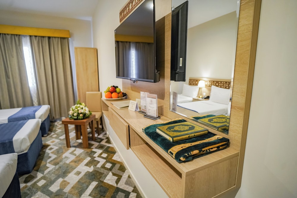 أستورات إعمار(Osturat Emaar) 30/38