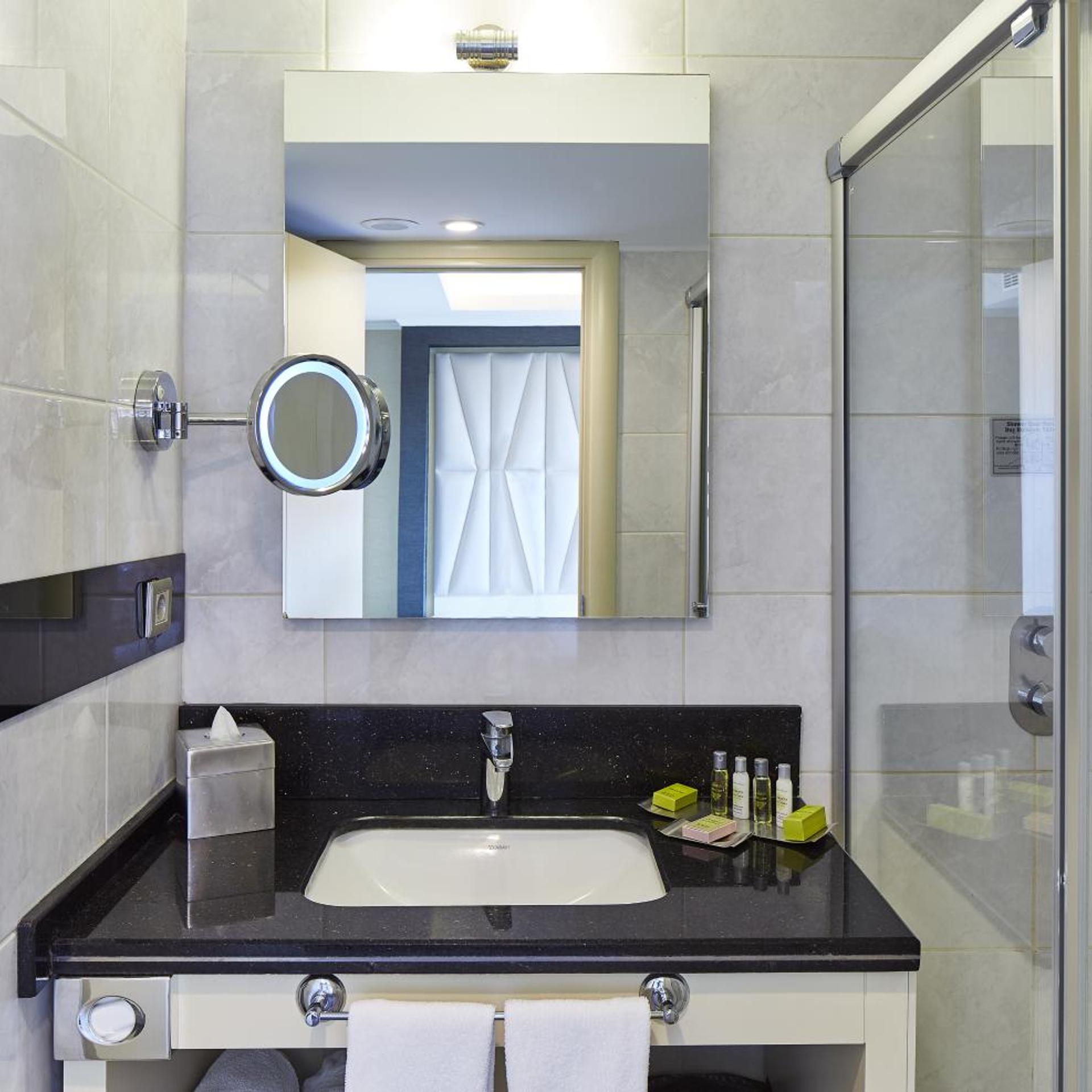 غرفة مفردة، Doubletree By Hilton Hotel Izmir Alsancak 26/28