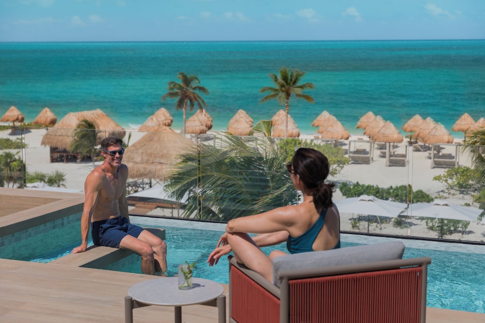 Excellence Coral Playa Mujeres - Adults Only All Inclusive 10/50