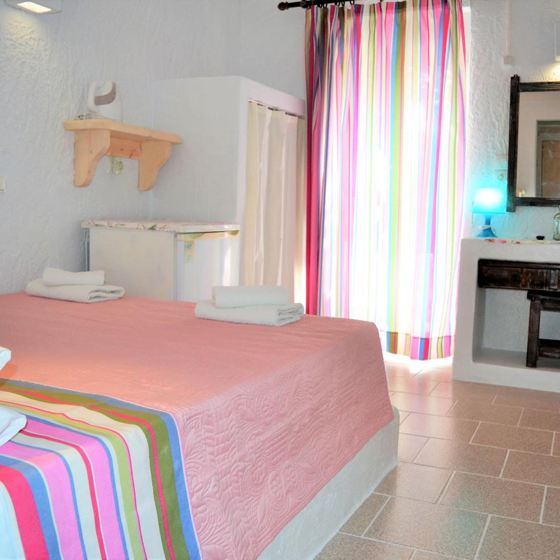 Irini Hotel 22/63
