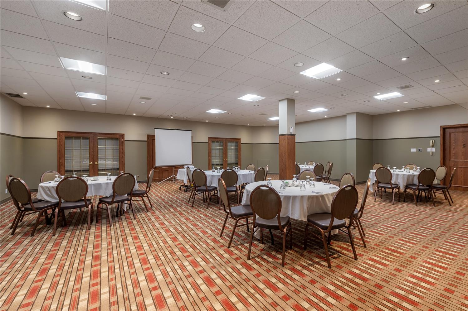 Best Western Parkway Inn Conference Centre 22/49