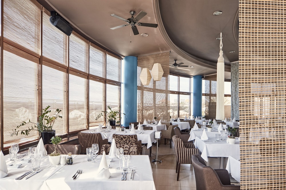 Atlantica Caldera Palace 34/58