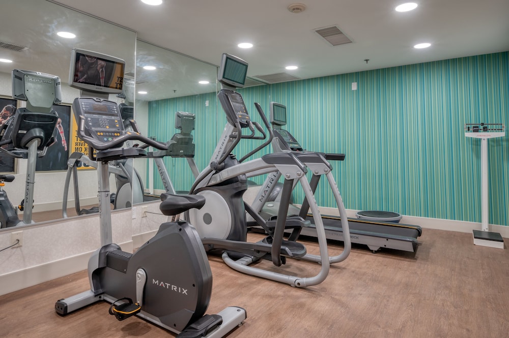 Holiday Inn Express Hotel And Suites Greenville 29/55