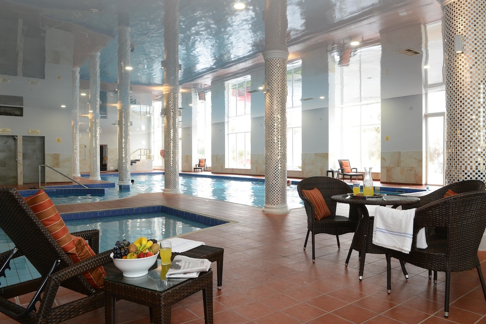 Clanree Hotel 32/44