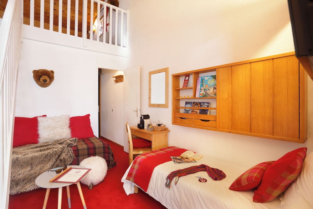 Hotel du Bourg 13/50