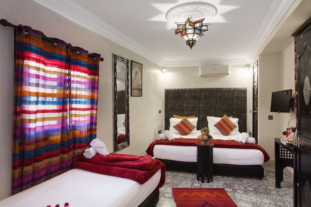 RIAD AFRICA 63/80