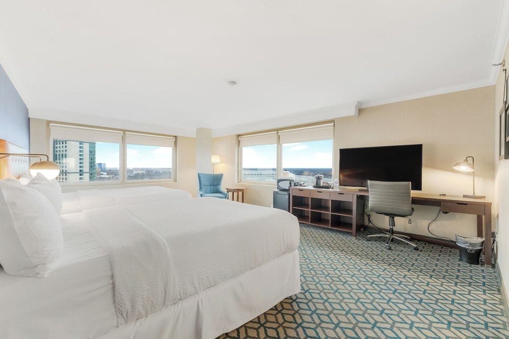 ROOM, 2 QUEEN BEDS, FALLS VIEW