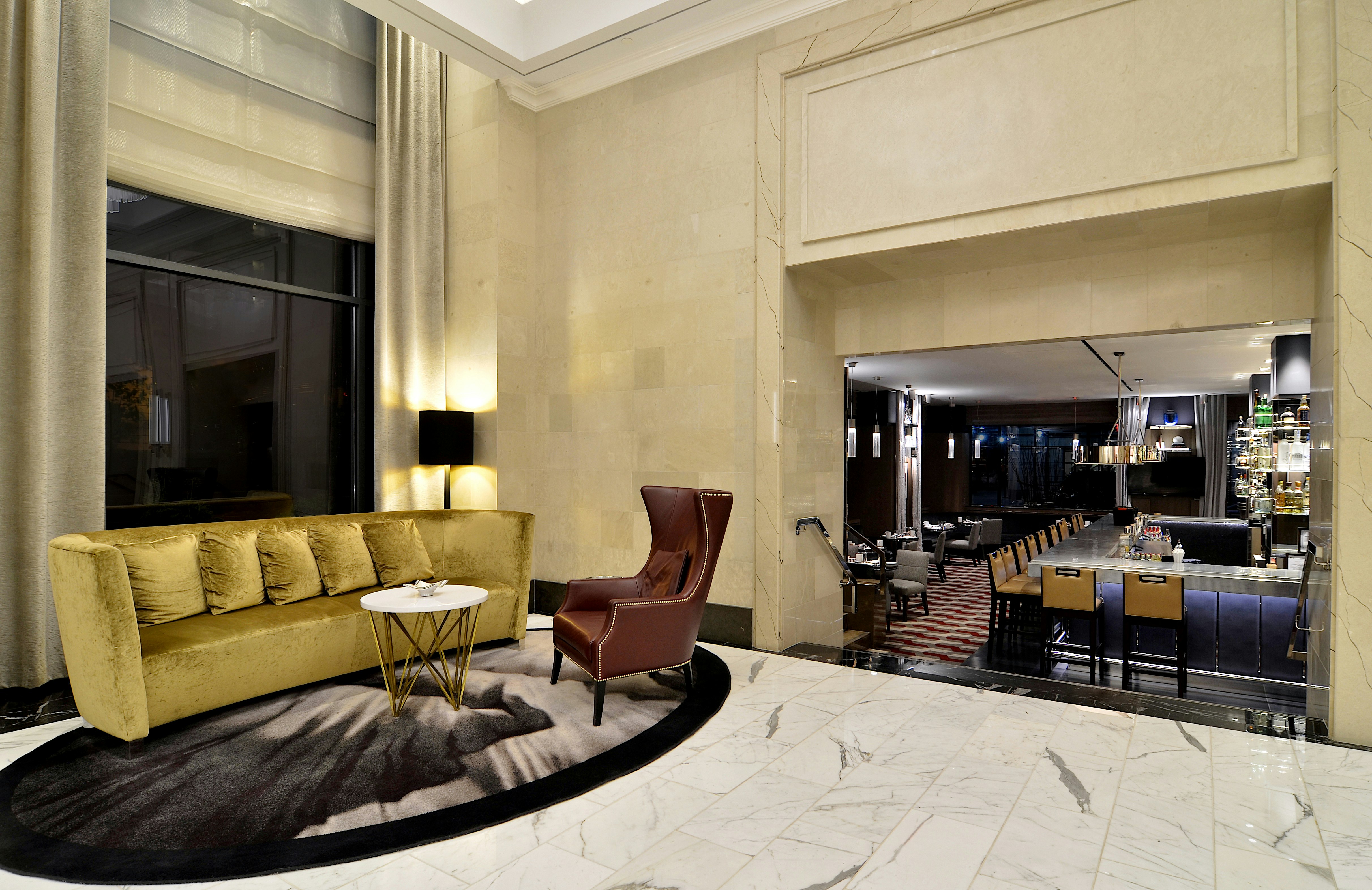 Loews Regency Hotel 45/84