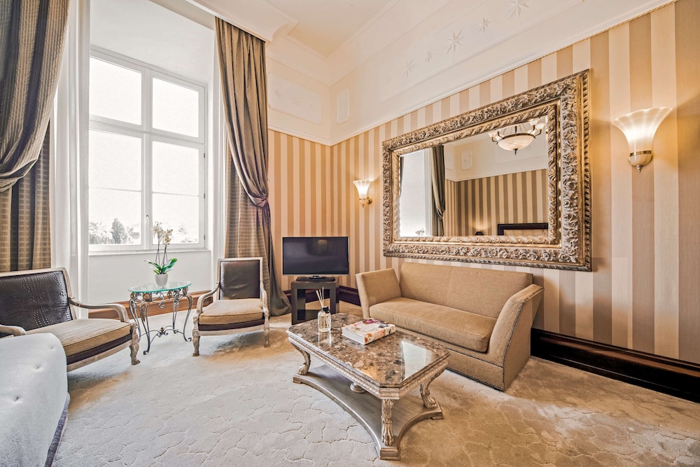 Anantara Palazzo Naiadi 51/84