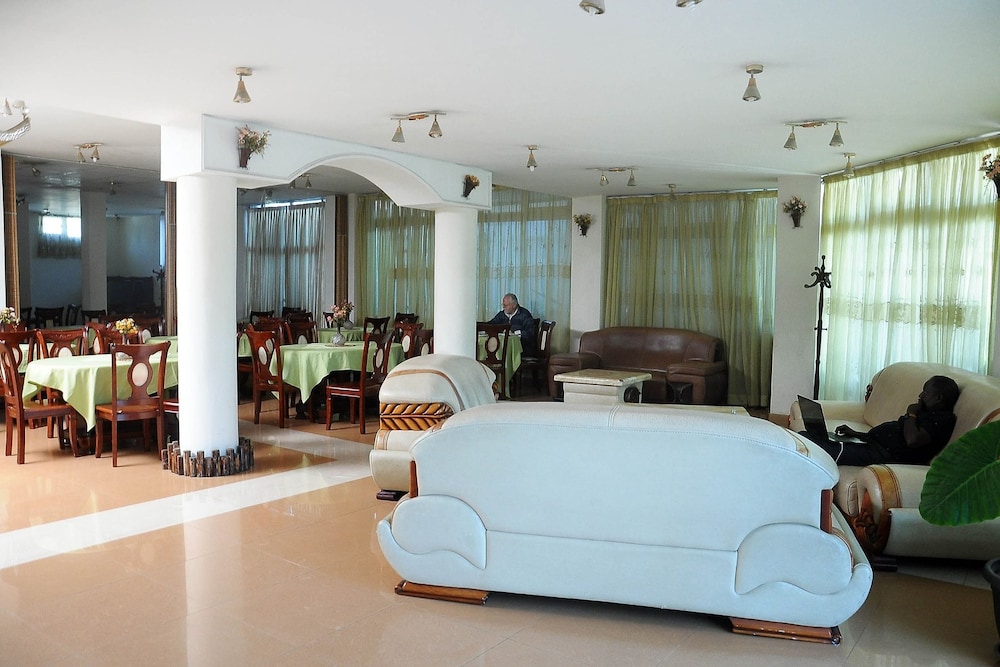 Dimitri Hotel 17/46