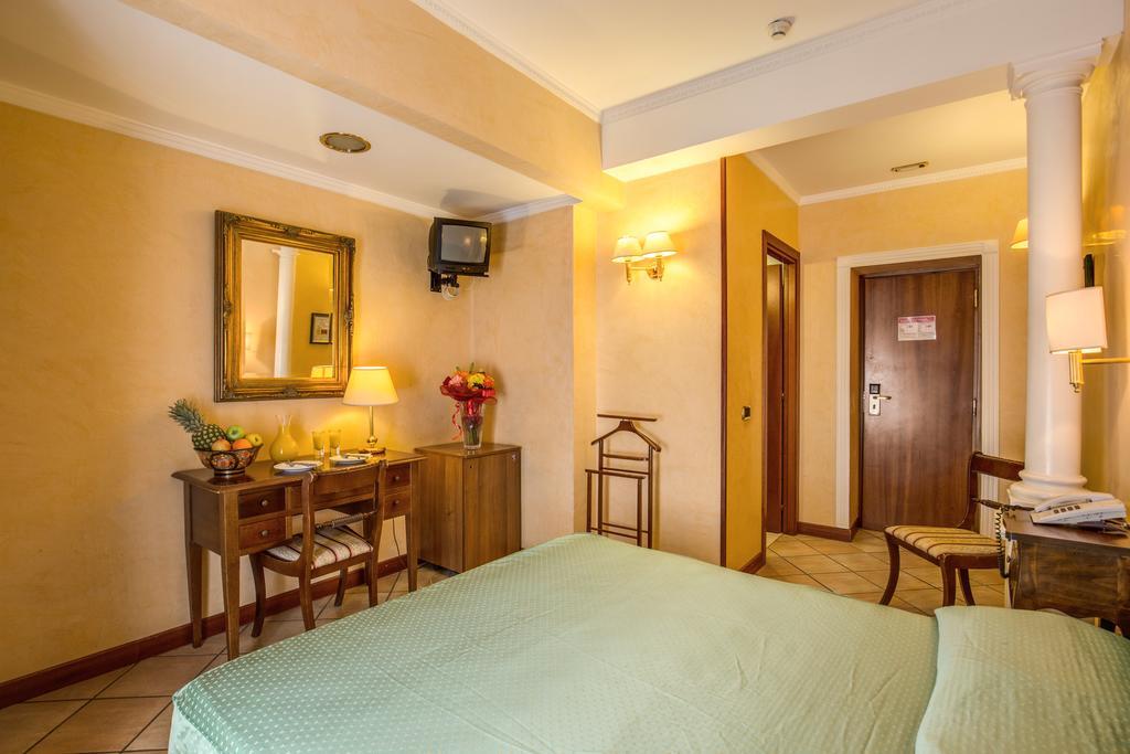 Hotel Montreal Rome 15/34