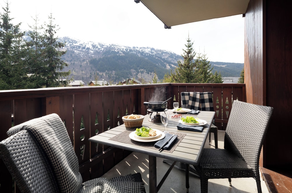 RES.PIERRE & VAC. PREMIUM LES FERMES DE MERIBEL 38/48