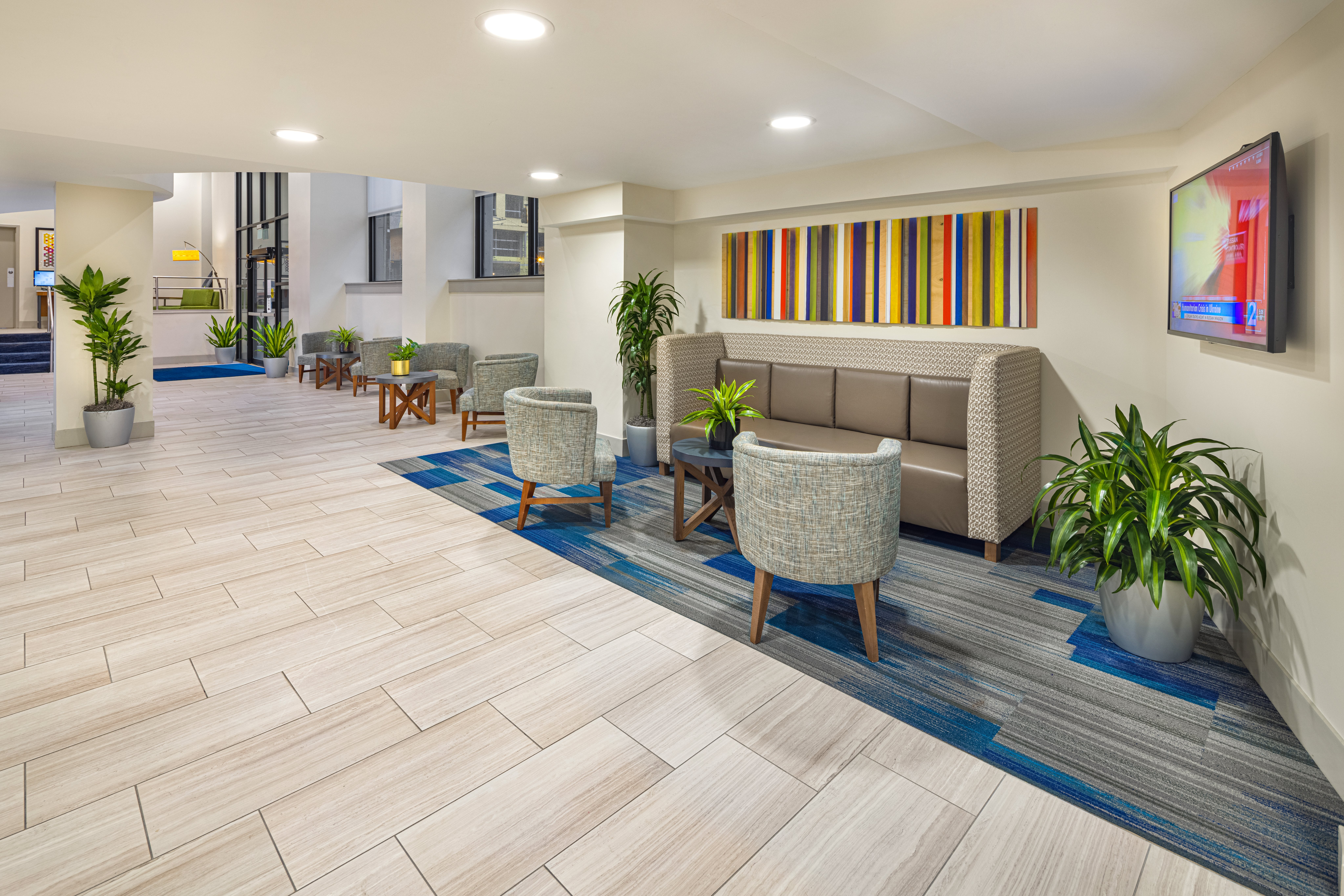 Holiday Inn Express And Suites Atlanta Downtown 37/48