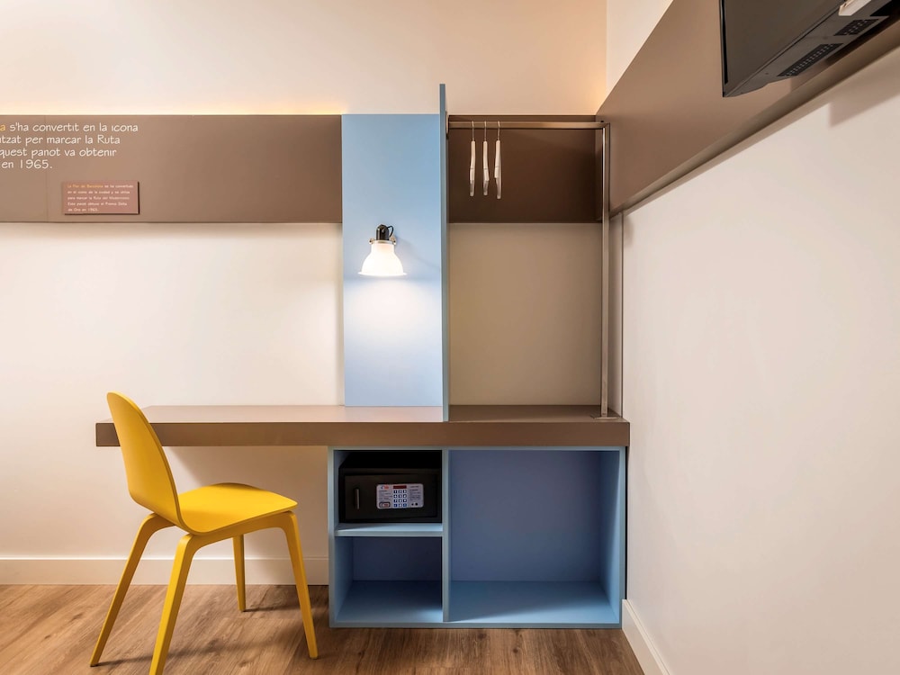 Ibis Styles Barcelona Centre Hotel 67/73