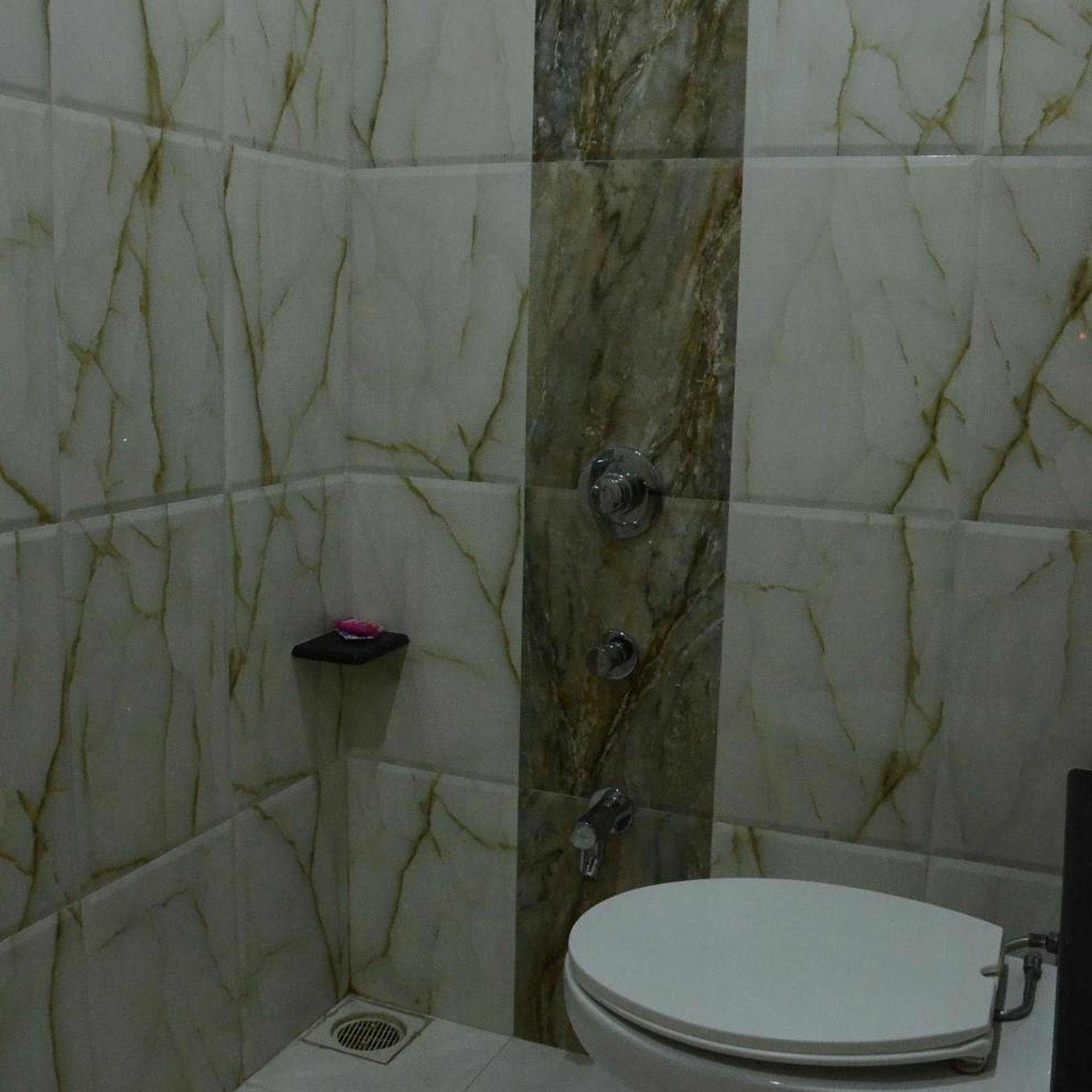 Hotel Sach Regency 17/18