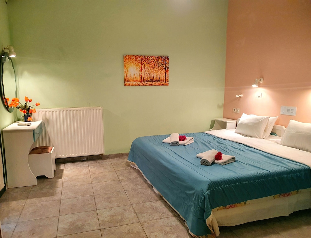 Dioskouroi Apartments 36/50