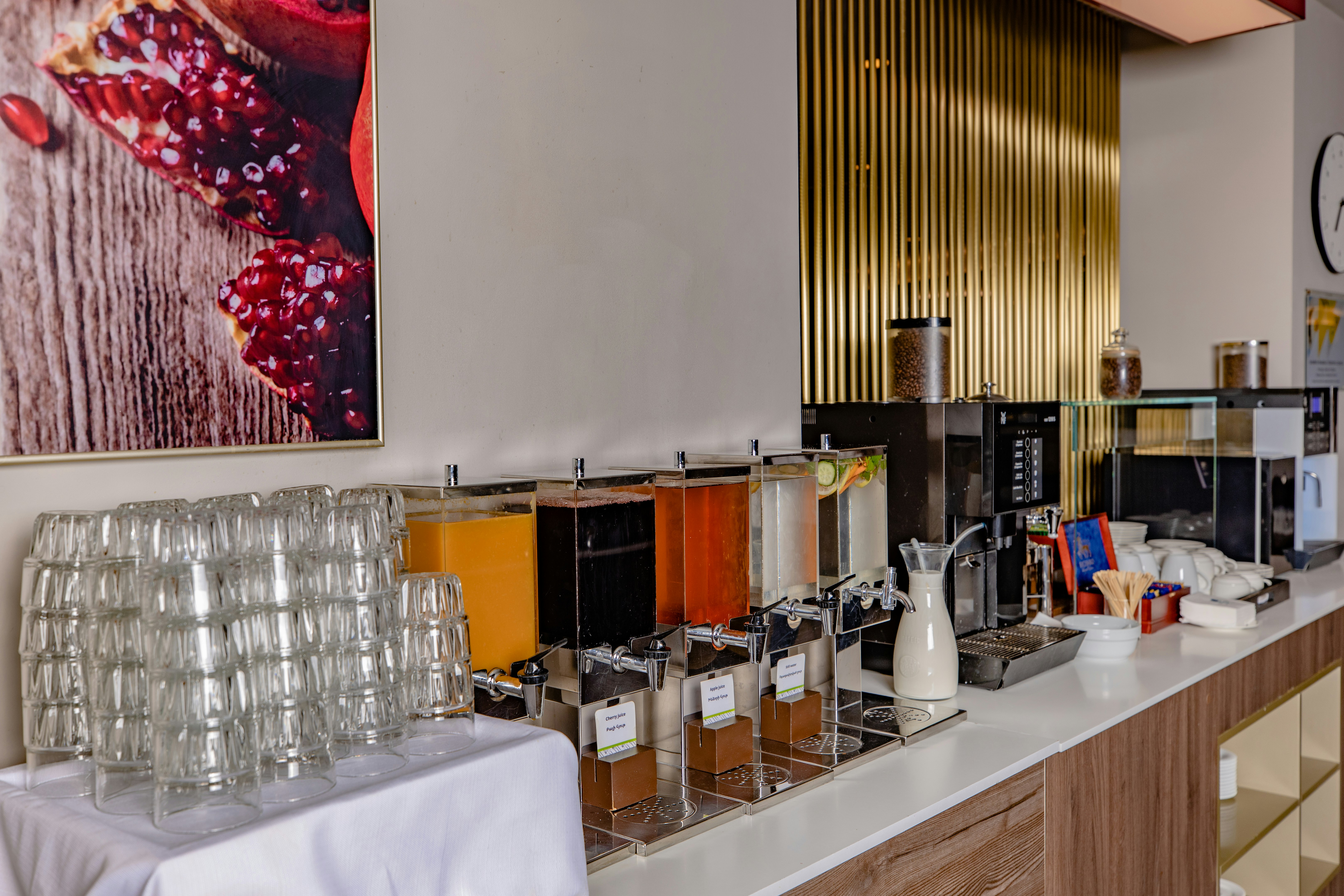 Doubletree By Hilton Hotel Yerevan City Centre 45/67