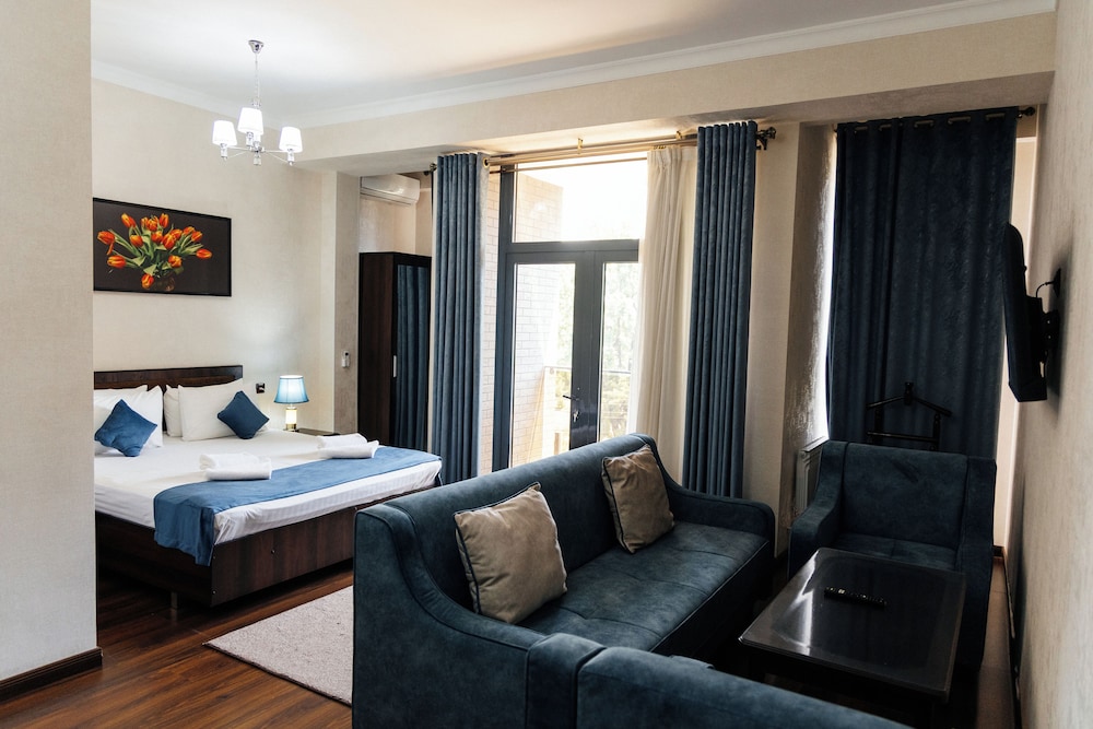 Ravan Hotel Tashkent 30/58