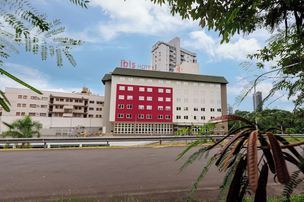 Ibis Novo Hamburgo 3/47