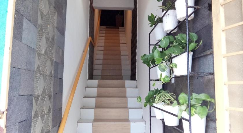 The Serai Cottage Transit Hotel 3/38