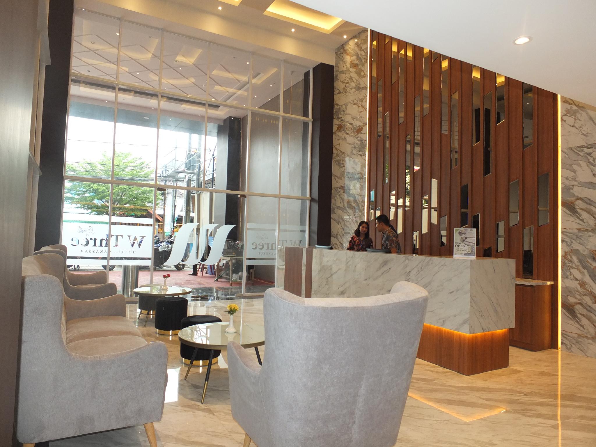 W Three Style Hotel Makassar 15/23
