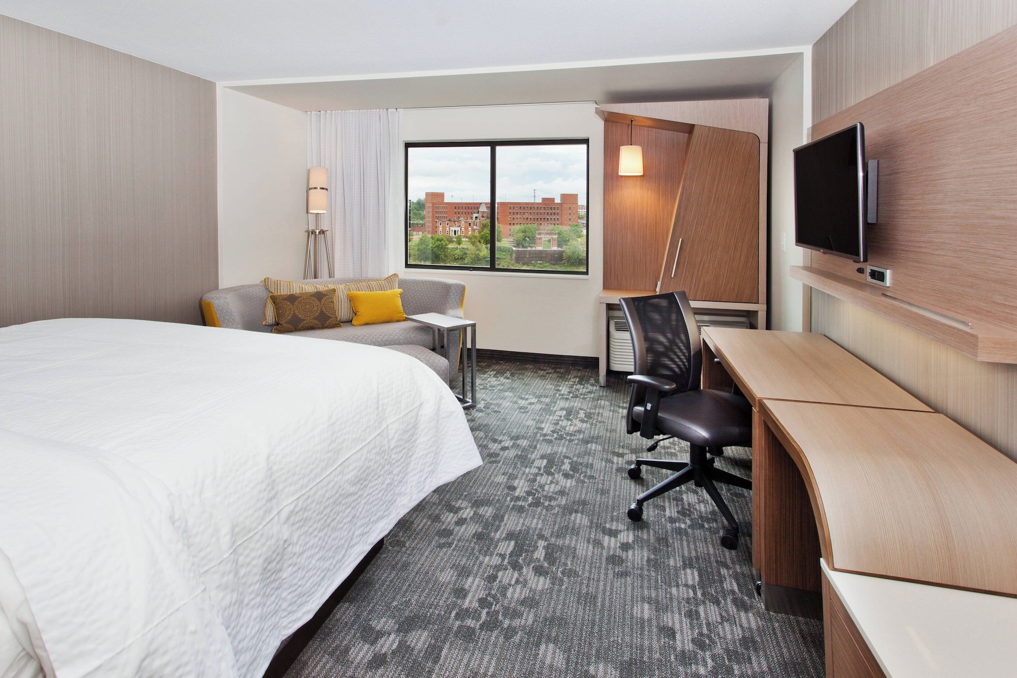 Room at Courtyard By Marriott Columbus Phenix City, PHENIX CITY - AL
