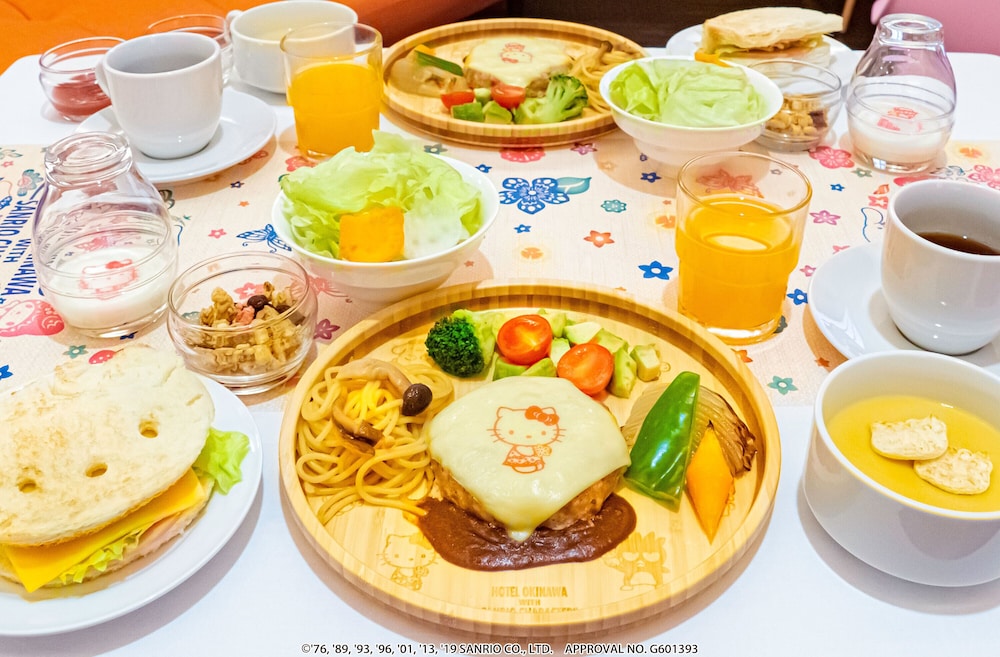 Hotel Okinawa with Sanrio Characters 40/50