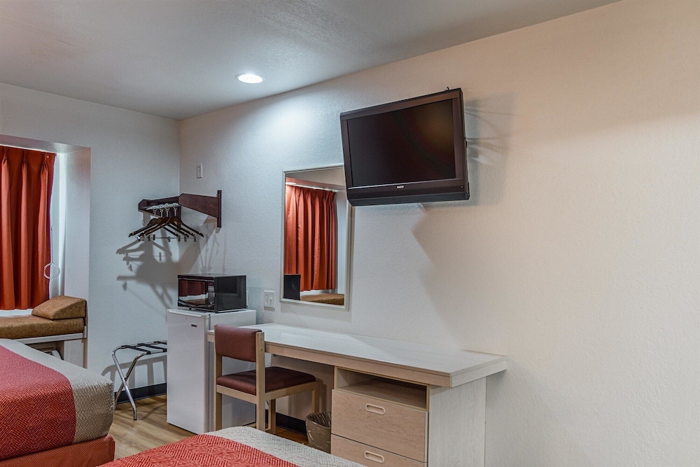 Motel6 McAlester, OK 28/39