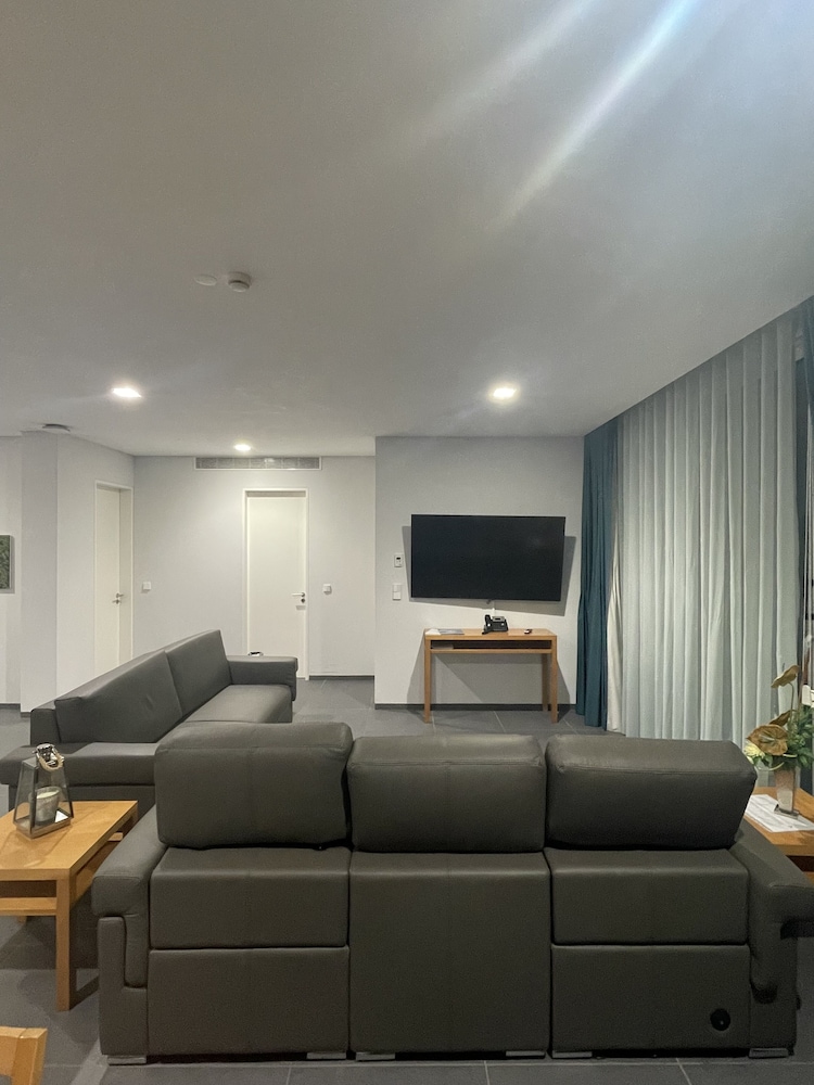 Whales Bay Hotel Apartamentos 28/55