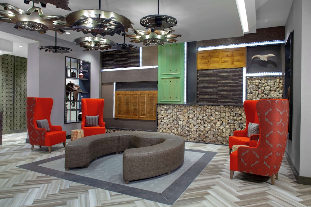 Hampton Inn & Suites San Antonio Riverwalk 49/77